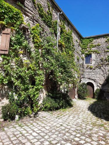 Villa Le Cr�billon