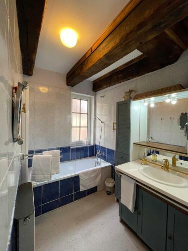 Bed & Breakfast Le Colombier De Cyrano Et Roxane