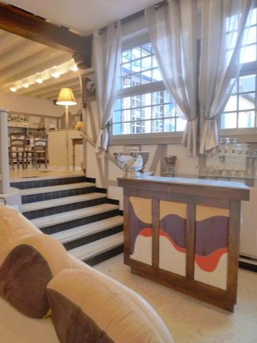Logis Hotel "au Gr� Du Vent"