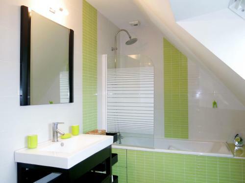 Holiday Home Le Graffi'ty - Bee300