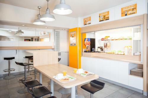 Hotelf1 Besancon Ouest Micropolis -