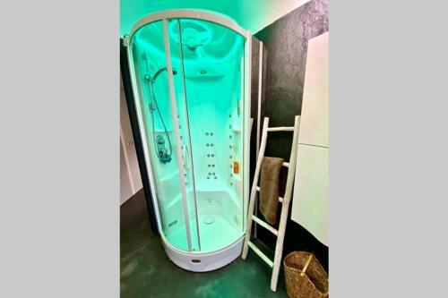 Spa Tiny Love Apartment Close To Milan-como-malpensa