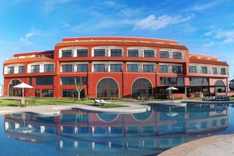 Hotel La Posada & Beach Club