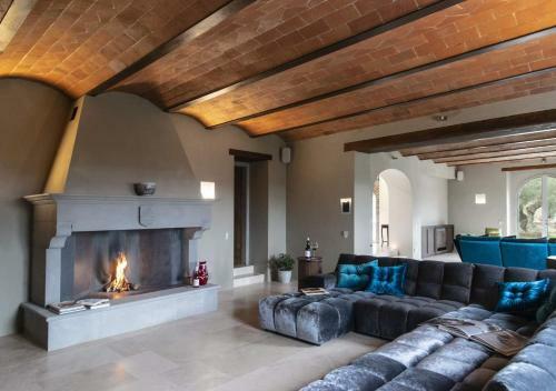 Villa Pianvecchio By Mc Luxury Rentals