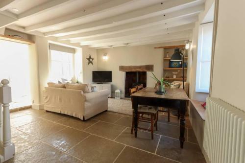 North View Cottage. Shaldon Village.