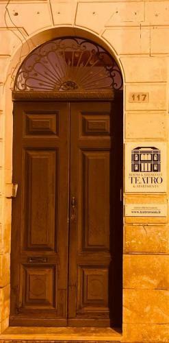 Bed & Breakfast Teatro Room & Apartments