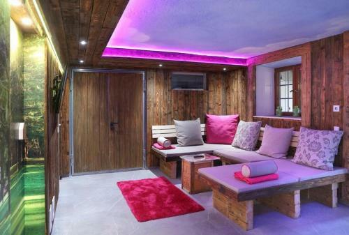 Private Luxury Chalet