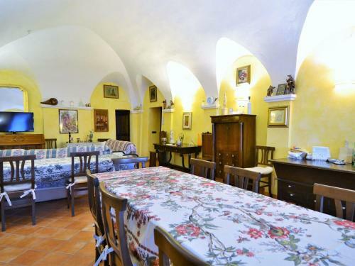 Charming Holiday Home In Niella Tanaro With Garden