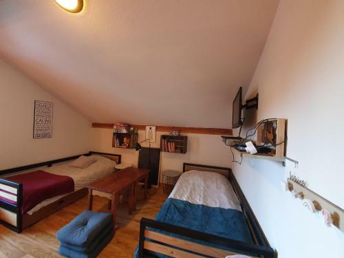 Apartamento Les Sil�nes - T3 Duplex - Mz2303