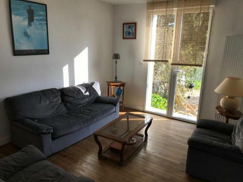 Maison Le Palais, 4 Pi�ces, 5 Personnes - Fr-1-418-183