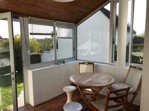 Maison Le Palais, 4 Pi�ces, 5 Personnes - Fr-1-418-183