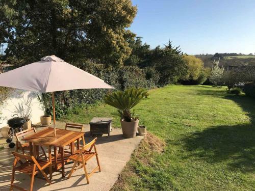 Maison Le Palais, 4 Pi�ces, 5 Personnes - Fr-1-418-183