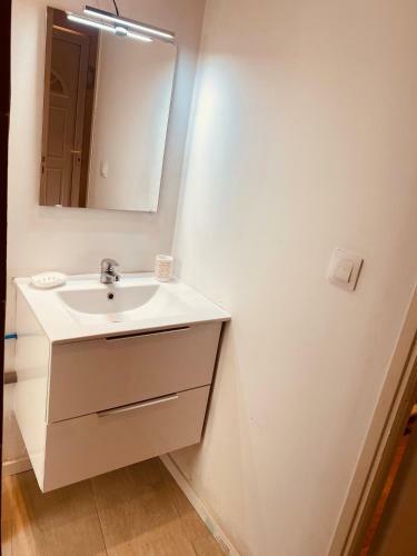 Apartamento Tout Confort 2 Chambres Tr�s Bien Situ�
