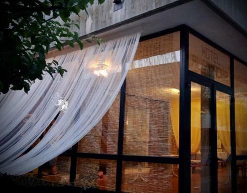 Hostal Room In Bb - Room For Two People In Hotel Villa Alexandra