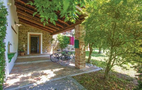Capriva Del Friuli - Casa Roncus
