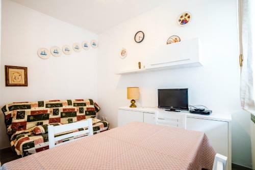 Agenzia Vear Sabrina 11b