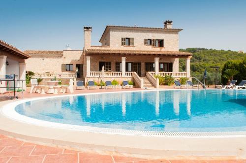 Villa Aguilas