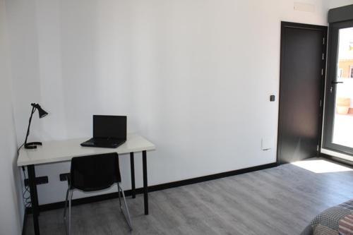 Hostal Residencia Mayol - Adults Only