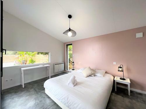 Villa Vue Imprenable Avec Piscine Chauff�e