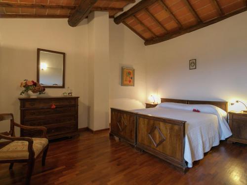 Idyllic Villa In Cortona With Swimming Pool