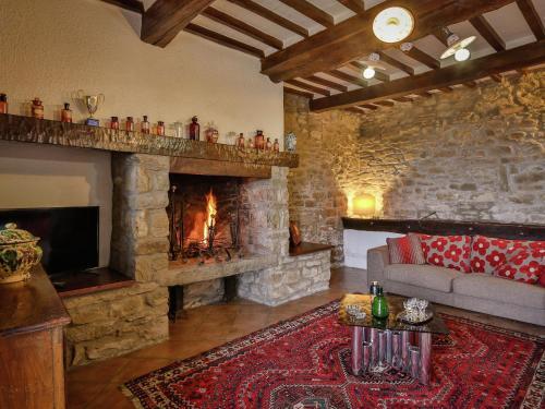 Idyllic Villa In Cortona With Swimming Pool