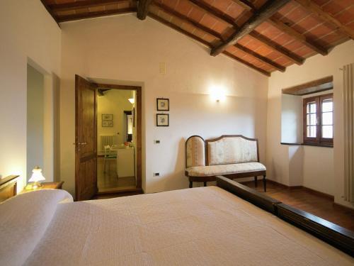 Idyllic Villa In Cortona With Swimming Pool