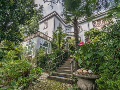 Historical Villa Gina With Magic Lake View