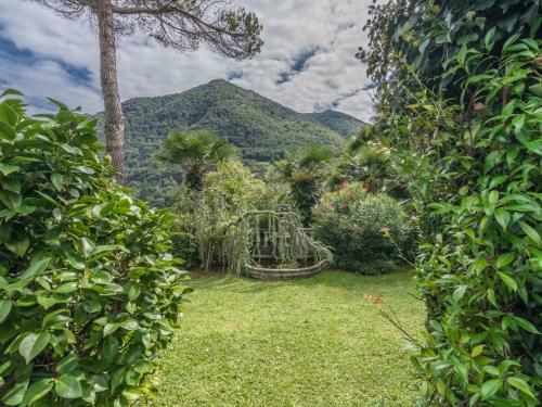 Historical Villa Gina With Magic Lake View