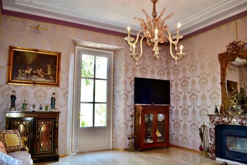 Historical Villa Gina With Magic Lake View