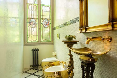 Historical Villa Gina With Magic Lake View