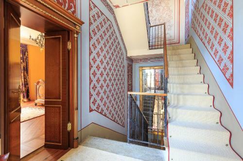 Historical Villa Gina With Magic Lake View
