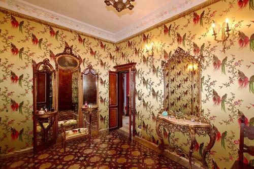 Historical Villa Gina With Magic Lake View