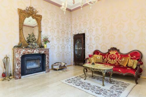 Historical Villa Gina With Magic Lake View