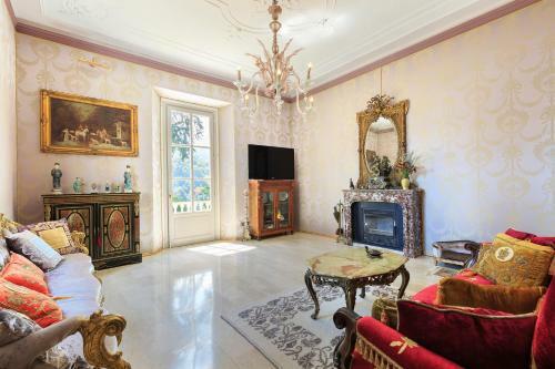Historical Villa Gina With Magic Lake View