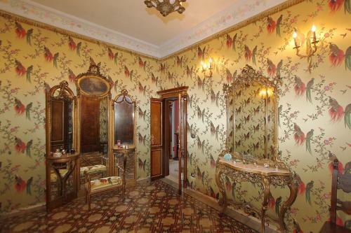 Historical Villa Gina With Magic Lake View