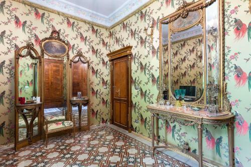 Historical Villa Gina With Magic Lake View