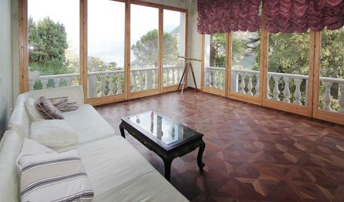 Historical Villa Gina With Magic Lake View