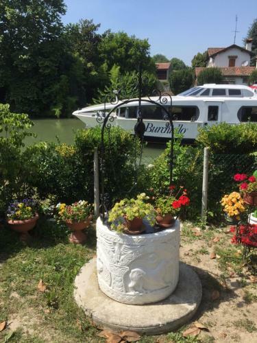 Bed & Breakfast Dimora Naviglio