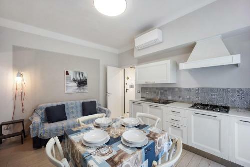 Victoria Apartments Acquarius