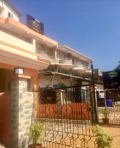 Hostal Triple J Inn