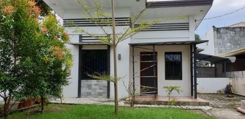 Alabel Home