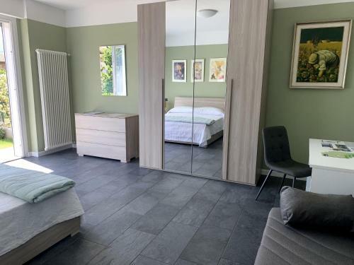 Casa Verde, Dongo, Lago Di Como