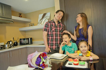 Aparthotel The Exchange Regency Residence Hotel