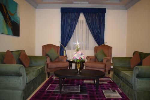 Al Mishkah Apartment