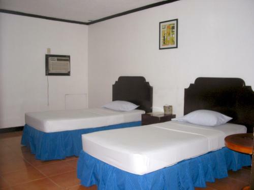 Crosswinds Ocean Hotel