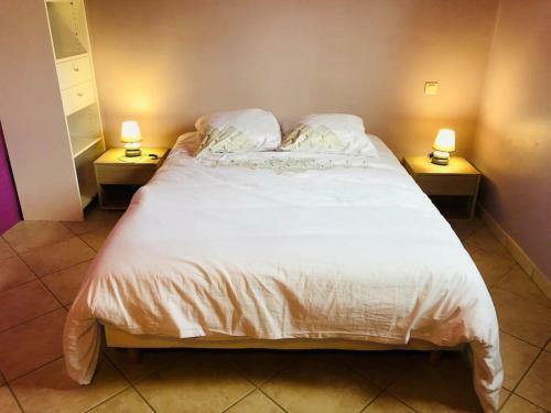 Maison Avec Piscine Chauff�e Proche Porto Vecchio