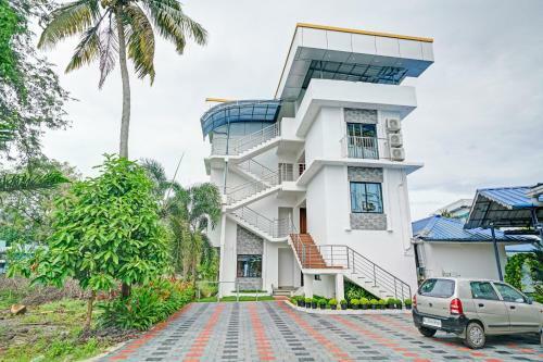 Hotel Oyo 88267 Diamond Inn