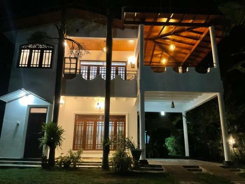 Platinum Holiday Home