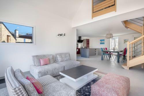 Grande Maison Pour 8 A St Armel