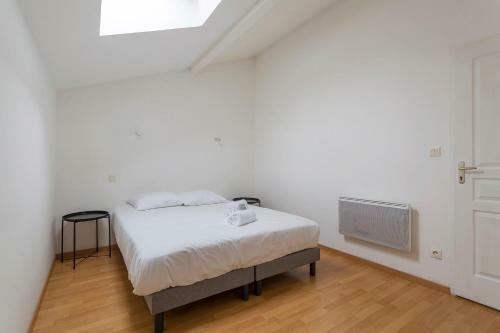 Maison Saint Bonnet De M�re Proche De L'eurexpo
